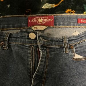Lucky Brand Blue Jeans, only worn one time.
